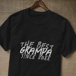 黒モダン白のググランジラ最高のンプ Tシャツ<br><div class="desc">このグランジとモダンデザインはサンセリフタイポグラフィで構成される。</div>