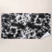 黒モダン白の大理石パターン ビーチタオル (正面)