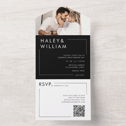 黒モダン白シックなミニマリストの写真結婚の オールインワン招待状 (内側)