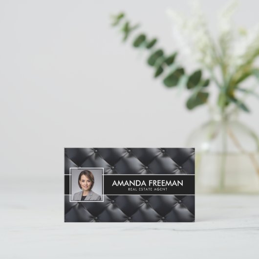 黒モダン白フォト実在エステート代理人 名刺 (スタンド正面)