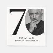 黒モダン白70thフォト誕生日 スタンダードカクテルナプキン (正面)