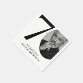 黒モダン白70thフォト誕生日 スタンダードカクテルナプキン (角)