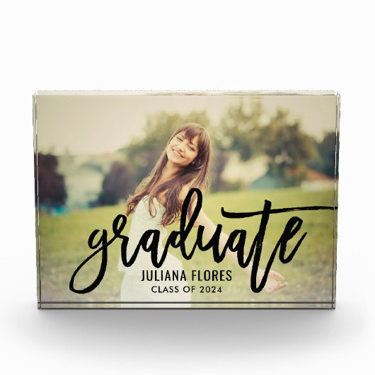 黒モダン筆で書いたスクリプトの卒業生 フォトブロック (正面)