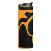 黒モダン色とオレンジ色のフリーフォームパターン タンブラー (回転左)