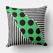 黒モダン色、白および緑のレイヤー付きストライプのドット クッション (裏面)