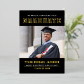 黒モダン金ゴールド大学院写真卒業パーティー 箔招待状 (立ち正面)