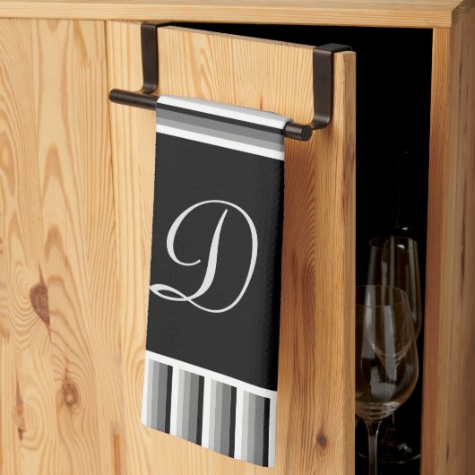 黒モダン、白と灰色のストライプ – モノグラム キッチンタオル (三つ折り)