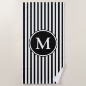 黒モノグラムのと白のストライプ ビーチタオル (正面)