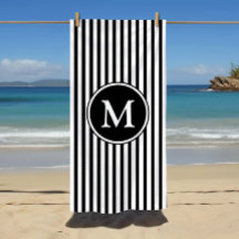 黒モノグラムのと白のストライプ