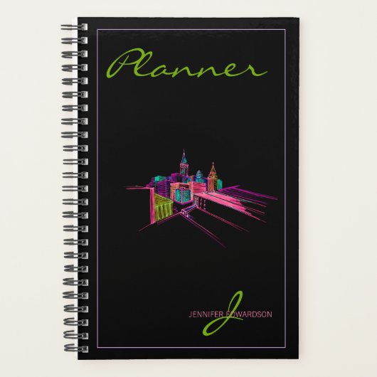 黒モノグラムのモダン都エレガント計 プランナー手帳 (正面)