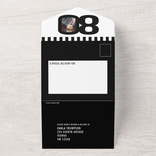 黒モノラル写真ストライプ円80誕生日 オールインワン招待状 (外側)