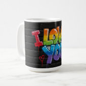 黒レンガの壁に落書きで「I Love You!」 コーヒーマグカップ (正面左)