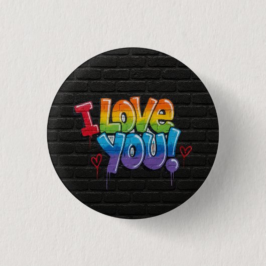 黒レンガの壁に落書きで「I Love You!」 缶バッジ (正面)