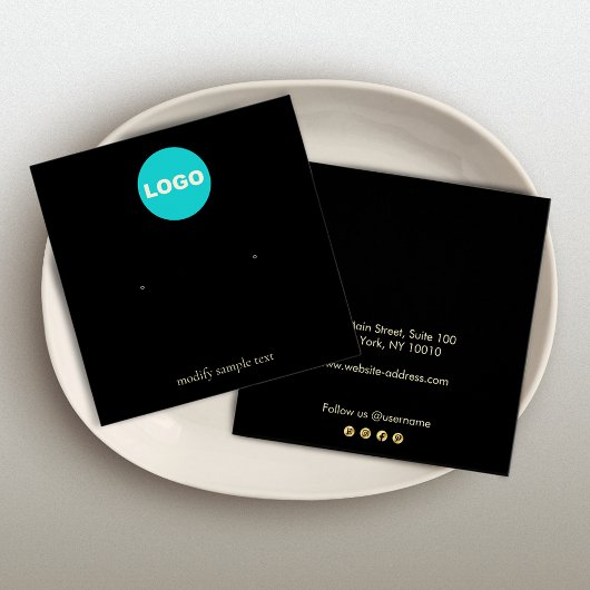 黒ロゴを追加スタッドイヤリングディスプレイ