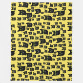 黒不気味猫 フリースブランケット (正面)