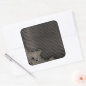 黒丸の穴の背景を持つメタル スクエアシール (封筒)