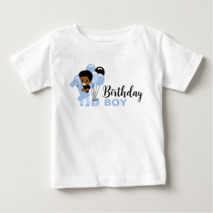 黒人のアメリカ人の赤ちゃんの1歳の誕生日男の子用Tシャツ ベビーTシャツ