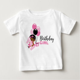 黒人の女の子の1歳の誕生日Tシャツ（風船付き） ベビーTシャツ