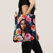 黒人の女性の花の芸術 トートバッグ (クローズアップ)