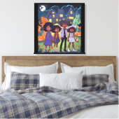 黒人の子供たちが町のハロウィン幽霊のよく出るに偶然出会う キャンバスプリント (インサイチュ (寝室))