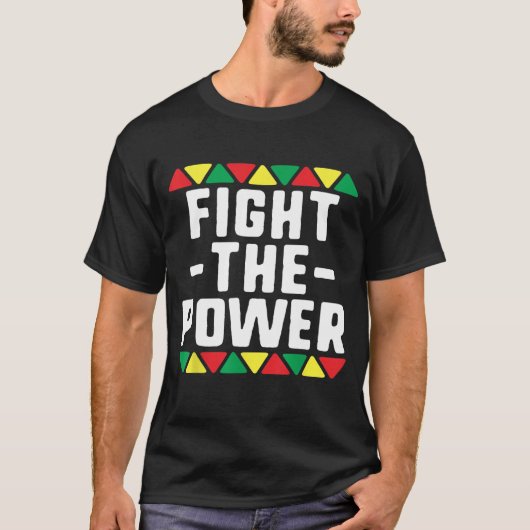 黒人の歴史の月アフリカのBLMの力と戦う Tシャツ (正面)