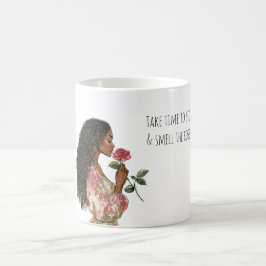 黒人女性の薔薇の香り コーヒーマグカップ