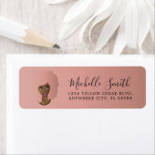 黒人女性ピンクの自然毛アフロー ラベル (インサイチュ)