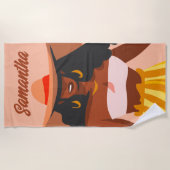 黒人女性、ビッグハット、バケーションビベス ビーチタオル (正面)