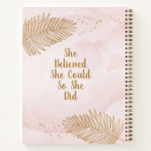 黒人女性、彼女は信じすることができる、ピンクと金ゴールド ノートブック (裏面)