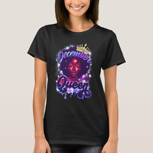 黒人女性 黒人女王 お誕生日おめでとう 12月の女王 Tシャツ (正面)