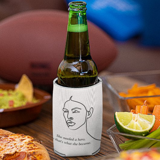 黒人彼女ミニマルはヒーローのインスピレーションの女の子になった 缶クーラー