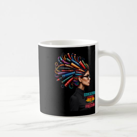 黒人歴史月教育は自由ブラックティー コーヒーマグカップ (右)