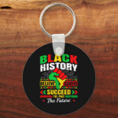 黒人歴史月間 Believe Achieve Succeed メラニ キーホルダー (正面)