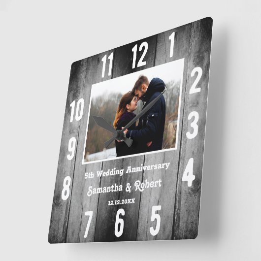 黒動揺して木5周年の写真 スクエア壁時計 (傾斜)