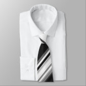 黒及び白 ネクタイ (タイ)