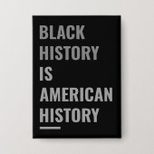 黒史はアメリカ史 – 認識度 缶バッジ (正面)