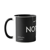 黒地にタグラインが白で映えるNO!Trouble