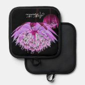 黒地にピンクのAstrantiaの花 鍋敷き (正面/裏面)
