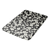 黒地にレースフラワー バスマット (アングル)