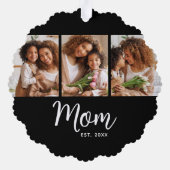 黒地に白文字の「Mom Established Date」3枚の写真入り オーナメントカード (裏面)