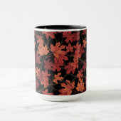 黒地に紅葉したカエデの葉 マグカップ (中央)