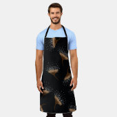 黒地に縫い目の無い茶色の花模様 エプロン (着用した状態)