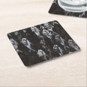 黒地に見える白身化石 スクエアペーパーコースター (アングル)