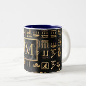 黒地に金色のエジプト象形文字イニシャル ツートーンマグカップ (正面右)