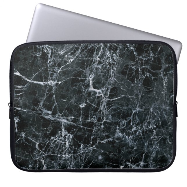 黒大理石テクスチャ ラップトップスリーブ (正面)