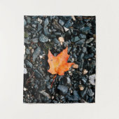 黒岩に咲く紅葉 タペストリー (正面)