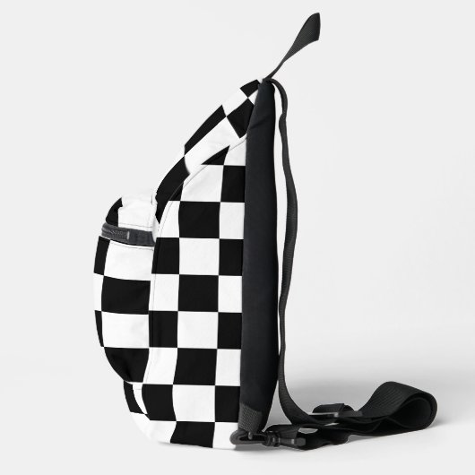 黒市松模様に白の幾何学的レトロモノグラム スリングバッグ (右)