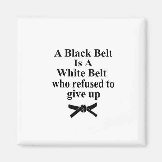 黒帯は白帯空手大拳堂 マグネット (正面)