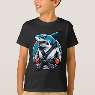黒帯パワーの空手シャーク Tシャツ