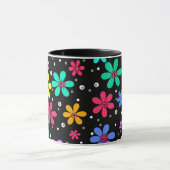 黒数々の色のデイジー マグカップ (中央)